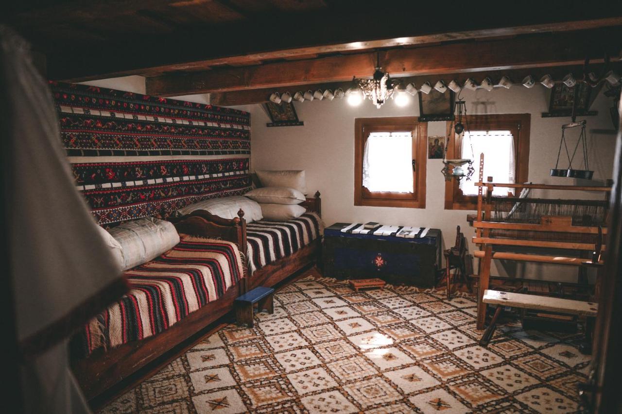 La Romaneasa Săpînţa Ruang foto